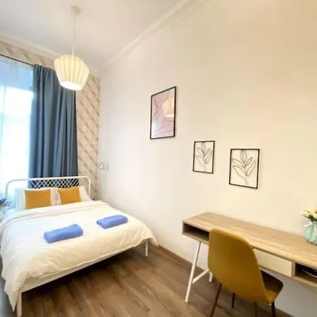 西火车站舒适3间客房